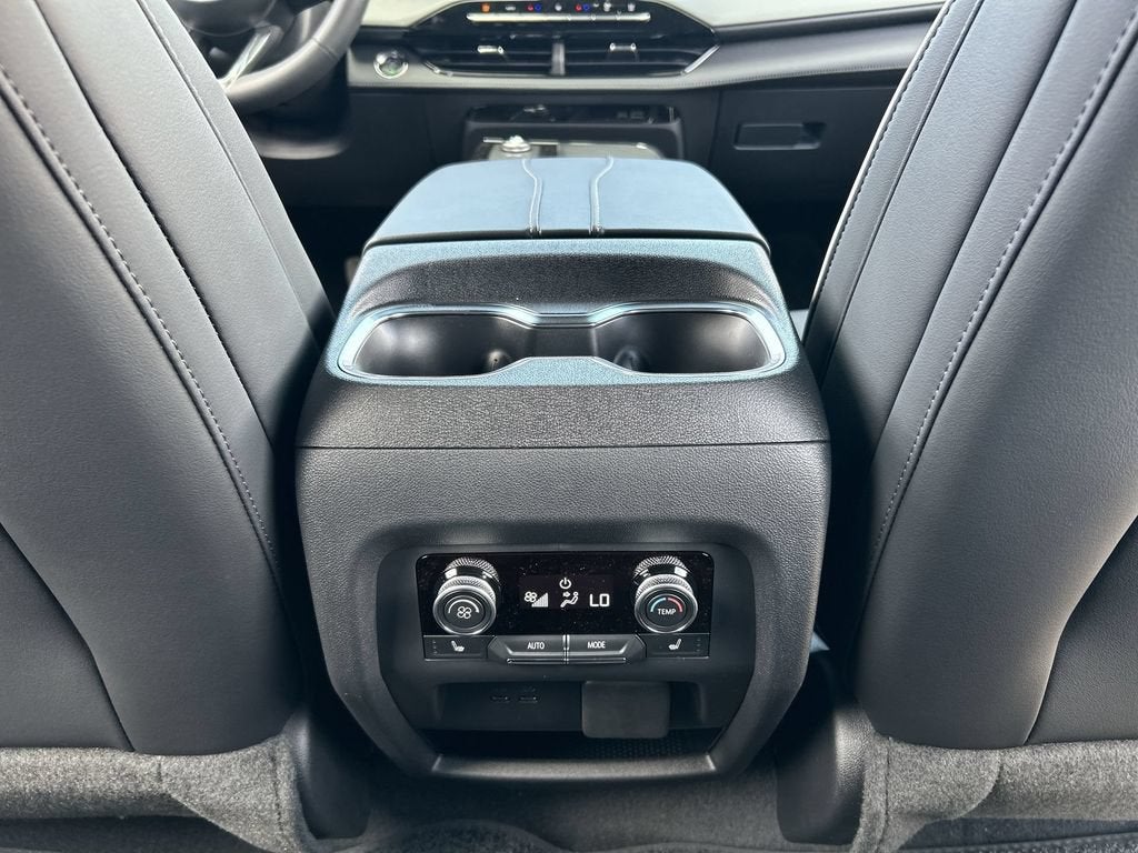 2027 Buick Enclave Avenir