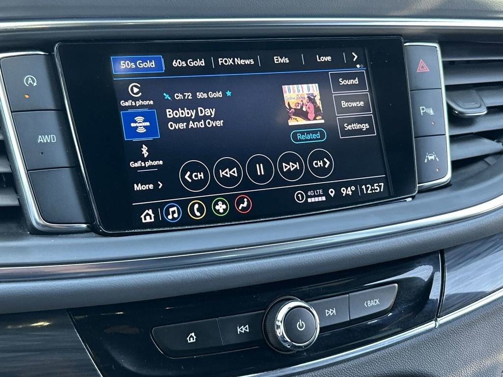 2023 Buick Enclave Essence