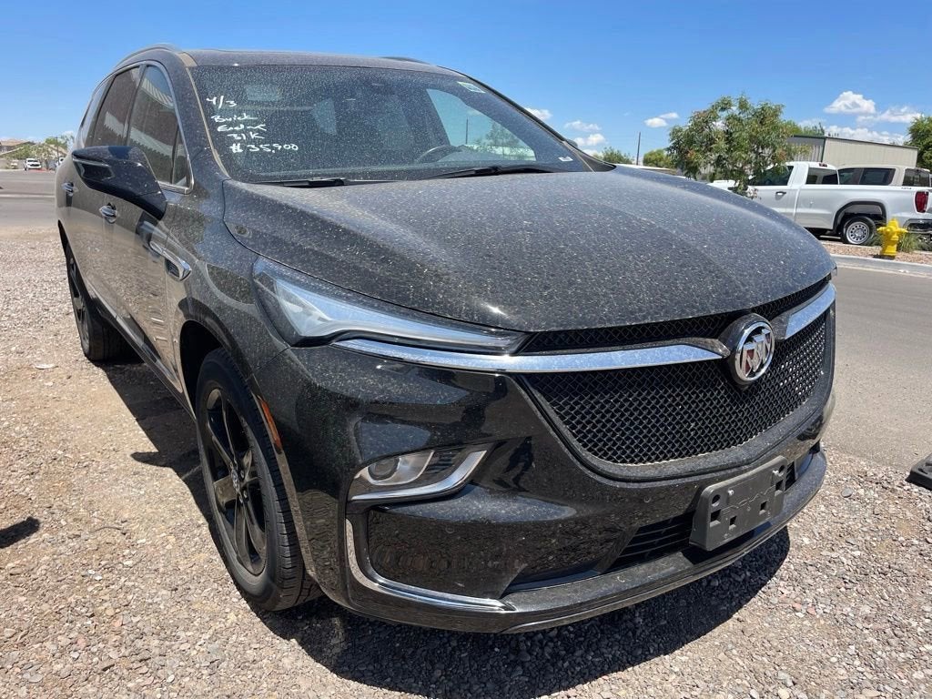 2023 Buick Enclave Essence