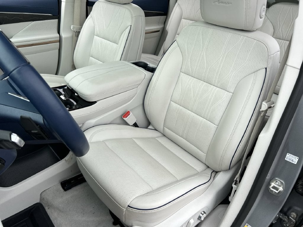 2025 Buick Enclave Avenir