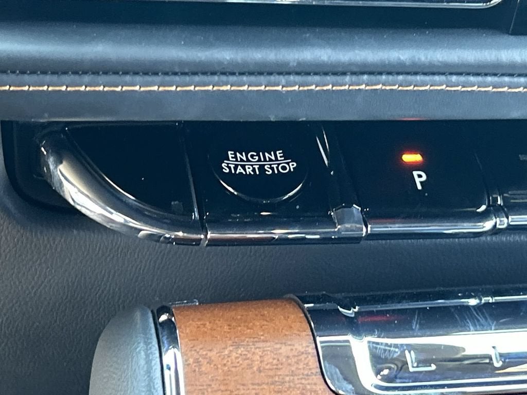 2025 Lincoln Aviator Black Label