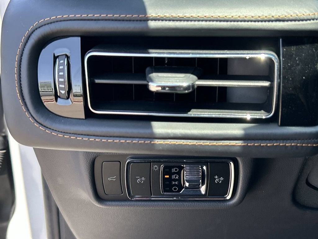 2025 Lincoln Aviator Black Label