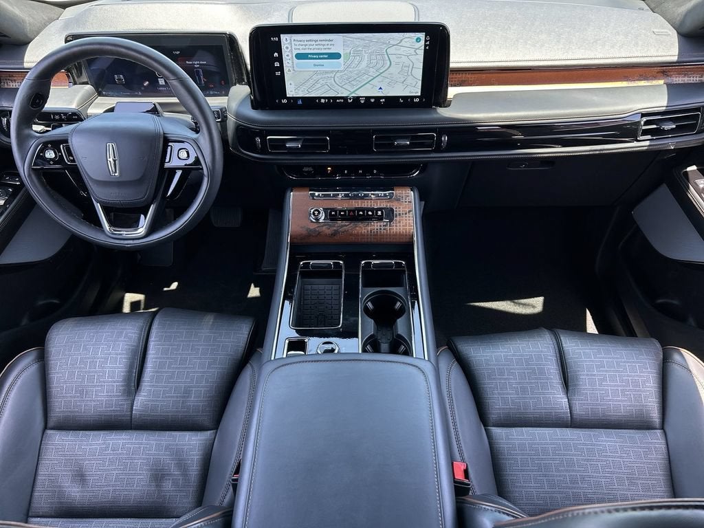 2025 Lincoln Aviator Black Label