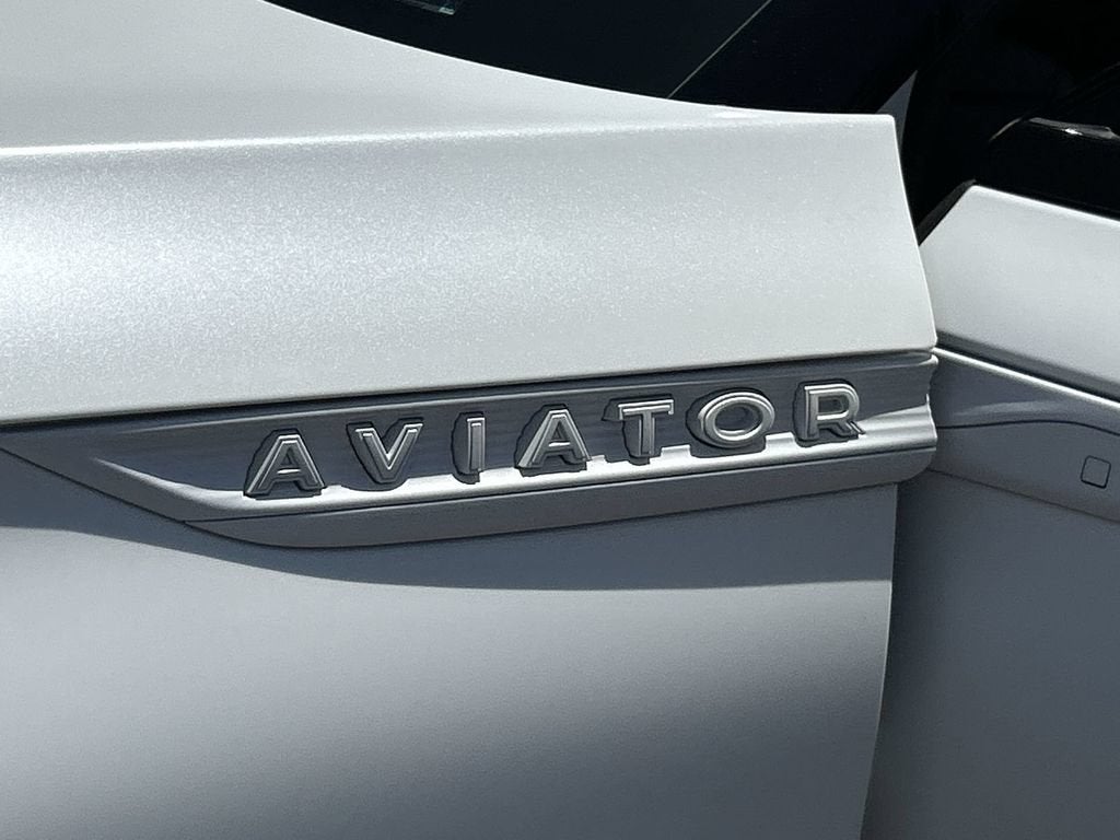2025 Lincoln Aviator Black Label