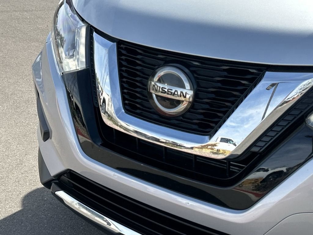 2020 Nissan Rogue SV FWD