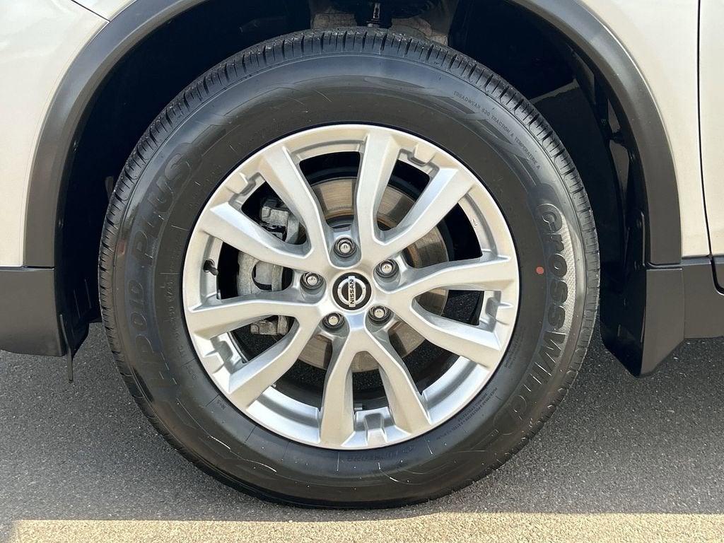 2020 Nissan Rogue SV FWD