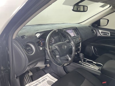 2020 Nissan Pathfinder SV