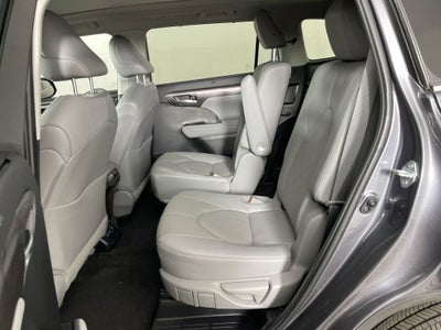 2023 Toyota Highlander Platinum