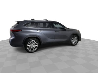 2023 Toyota Highlander Platinum