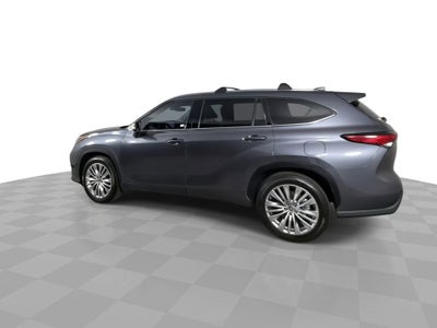 2023 Toyota Highlander Platinum