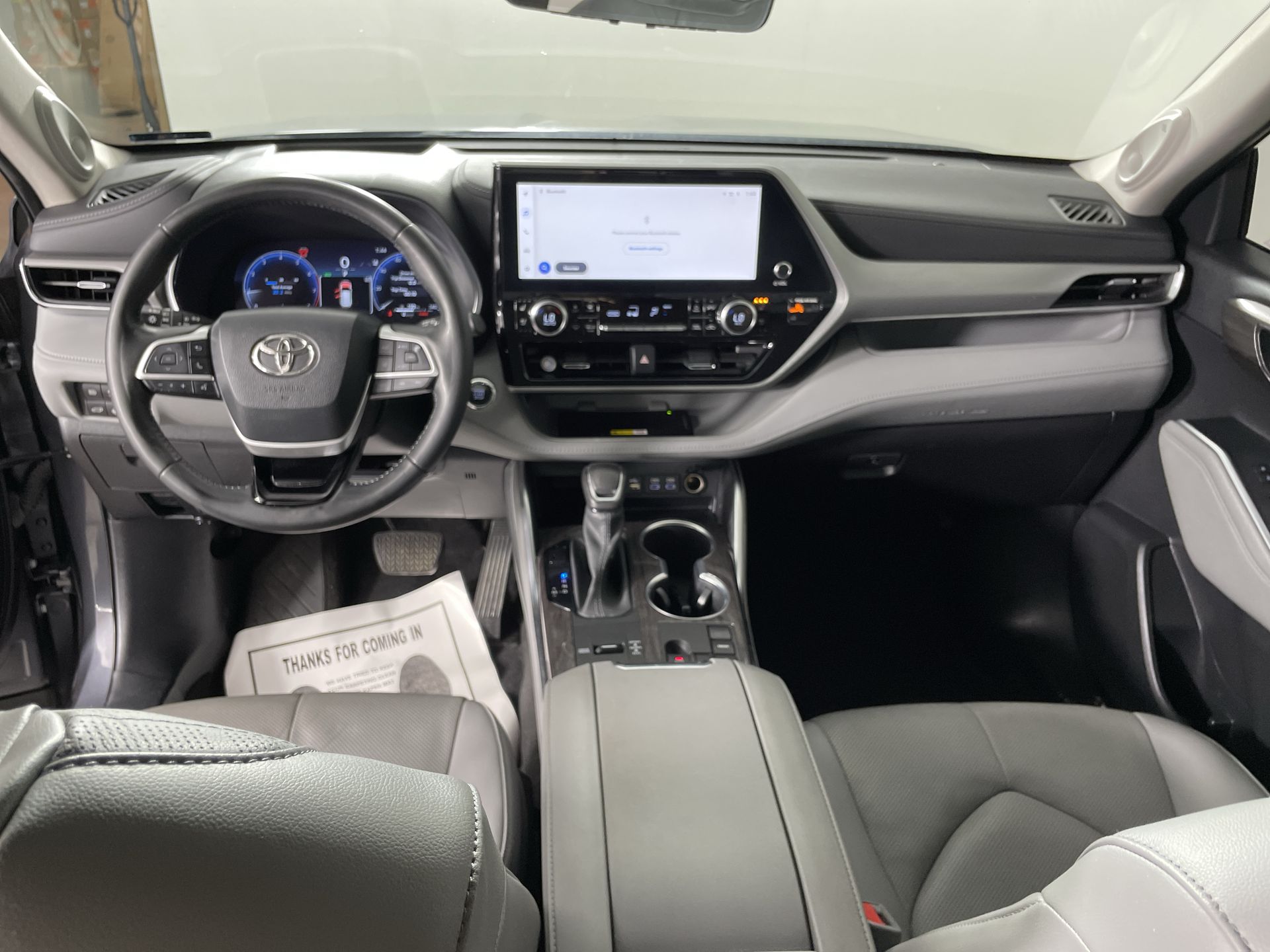 2023 Toyota Highlander Platinum