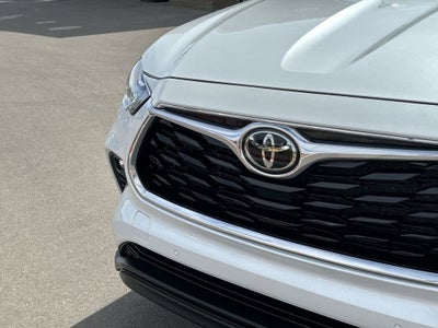 2023 Toyota Highlander L