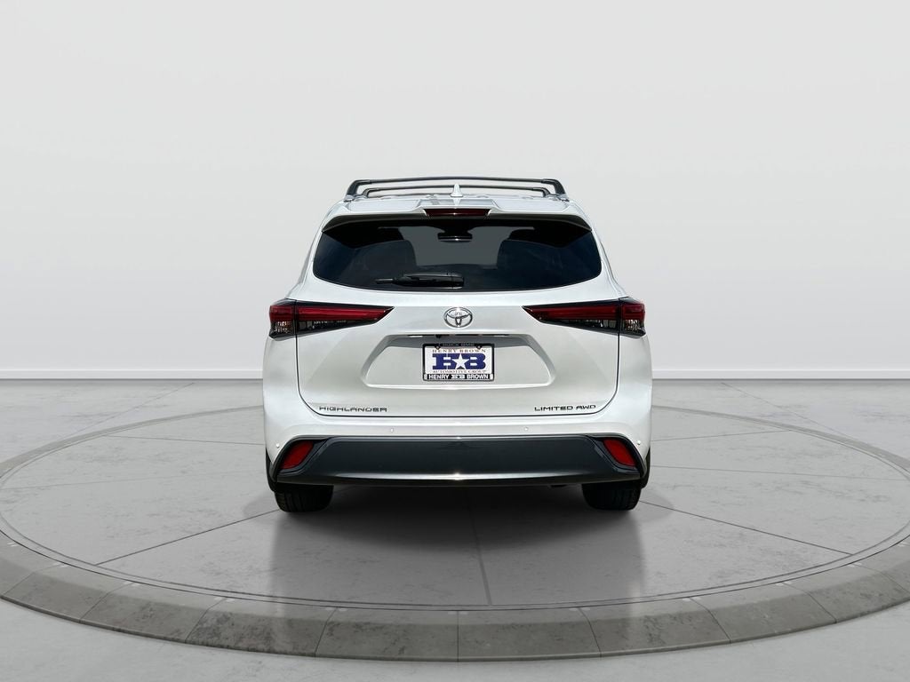 2023 Toyota Highlander L