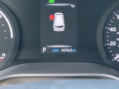 2023 Toyota Sienna LE