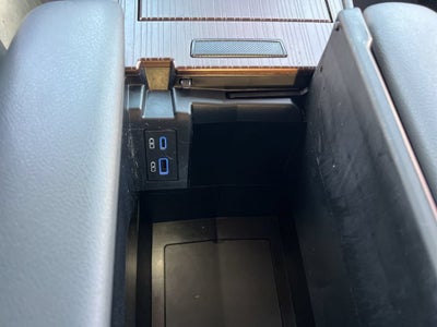 2023 Toyota Sienna LE