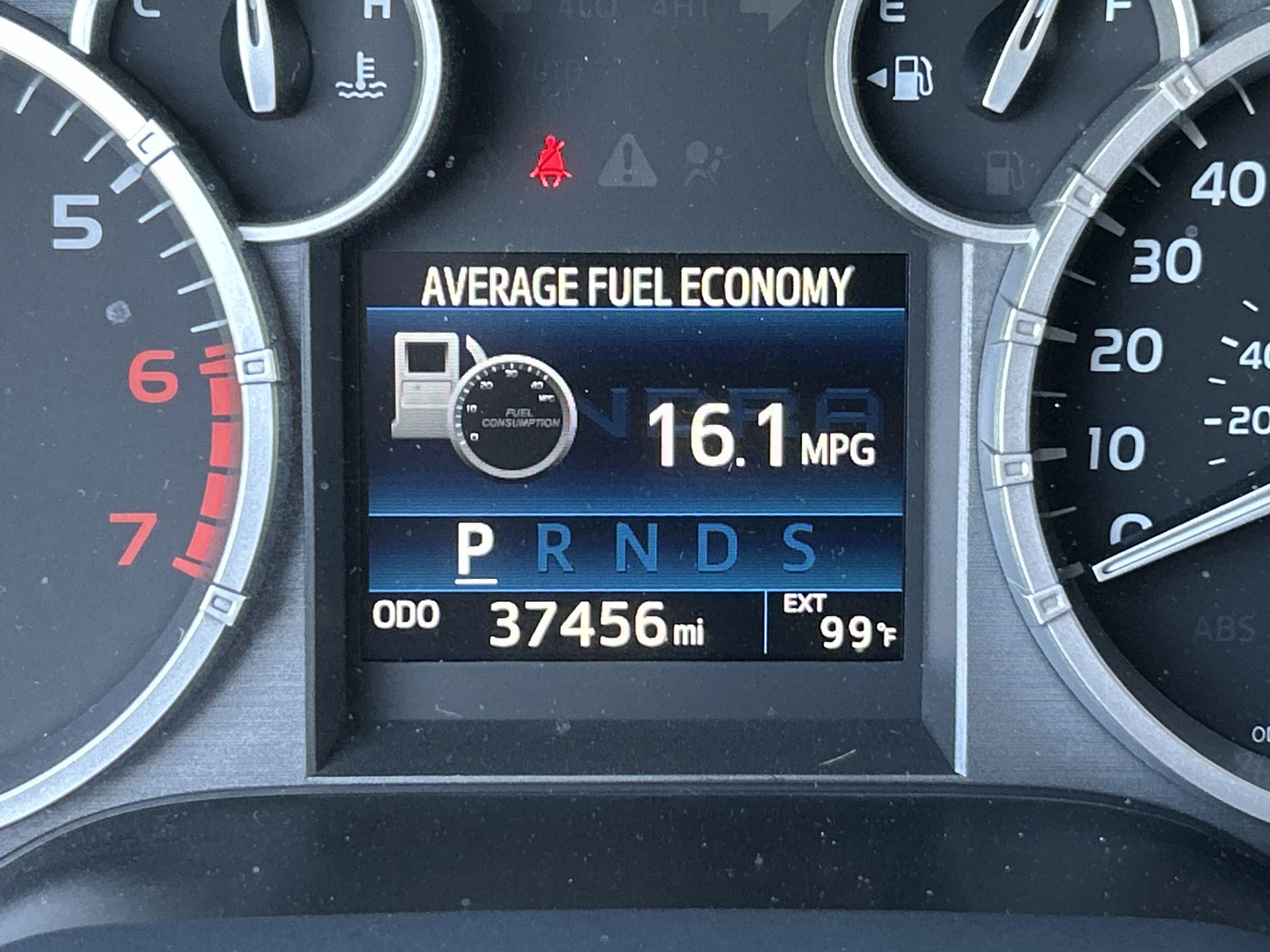 2016 Toyota Tundra SR5 5.7L V8