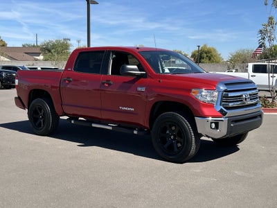 2016 Toyota Tundra SR5 5.7L V8