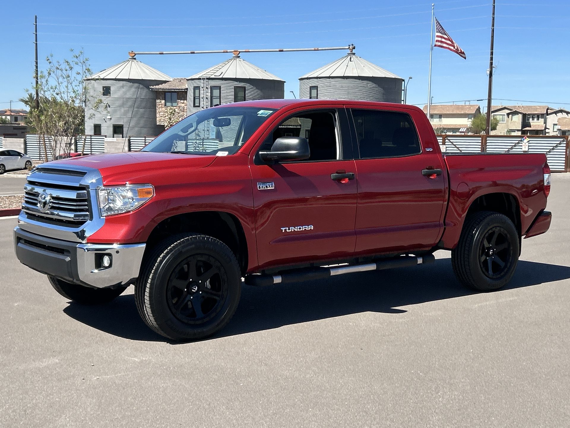 2016 Toyota Tundra SR5 5.7L V8