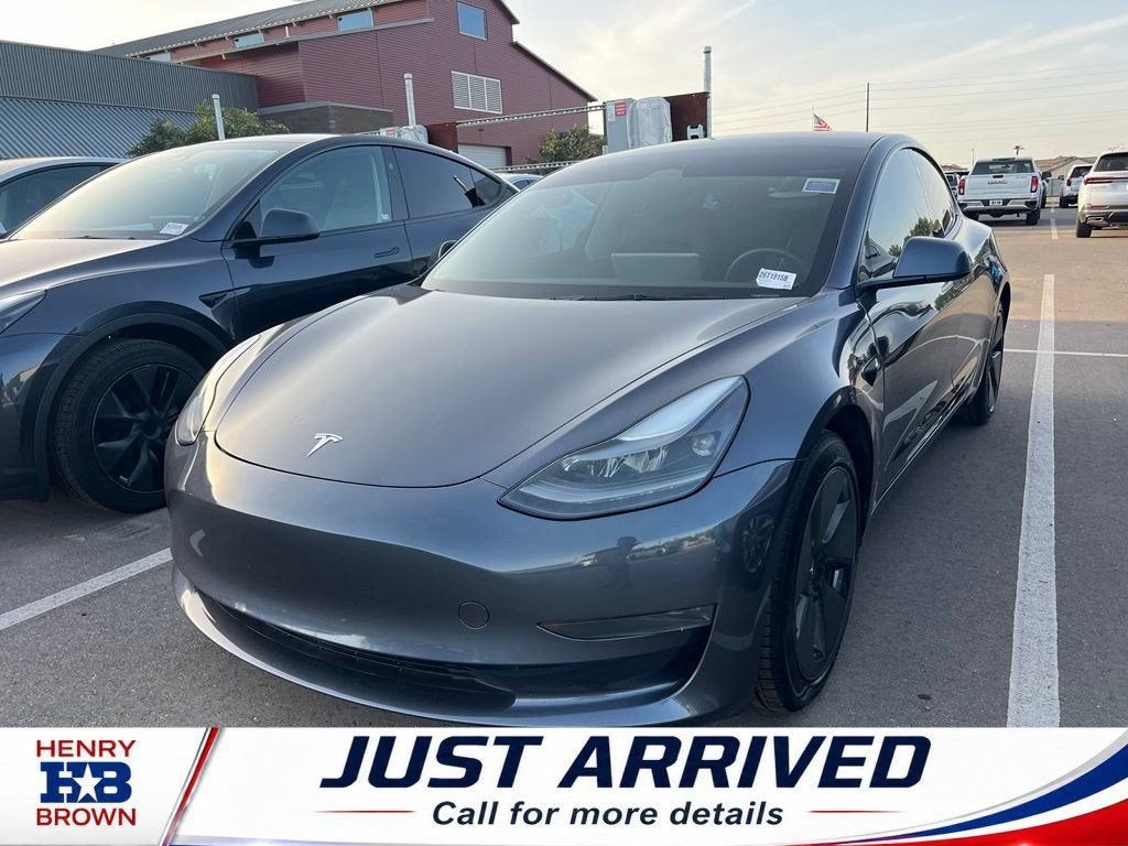 2023 Tesla Model 3 RWD