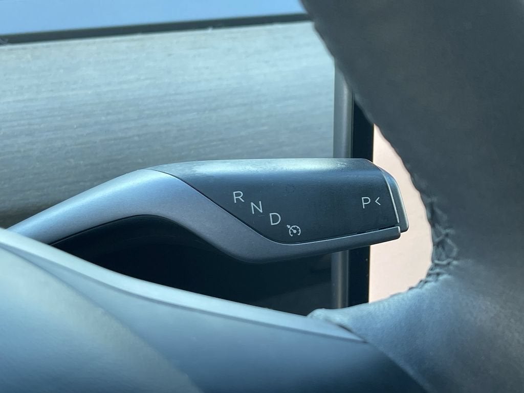 2023 Tesla Model 3 RWD