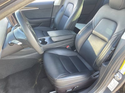 2023 Tesla Model 3 RWD