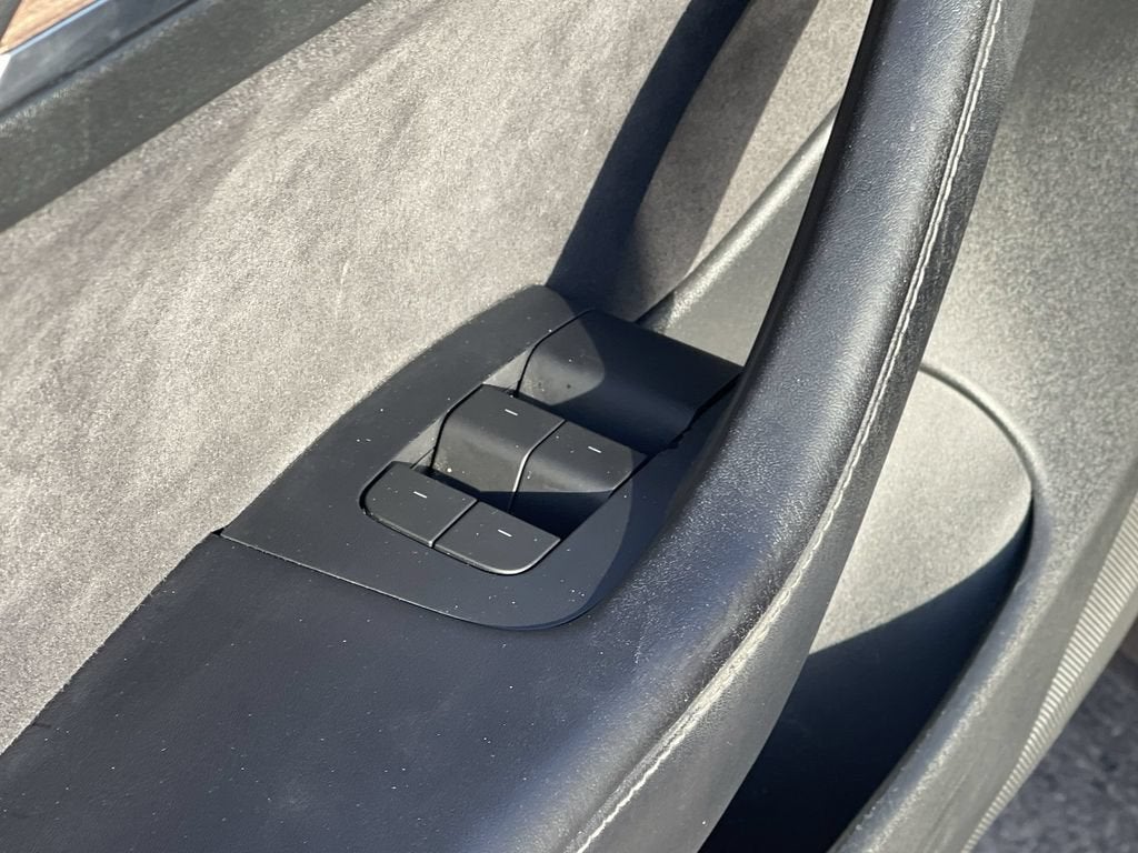 2023 Tesla Model 3 RWD