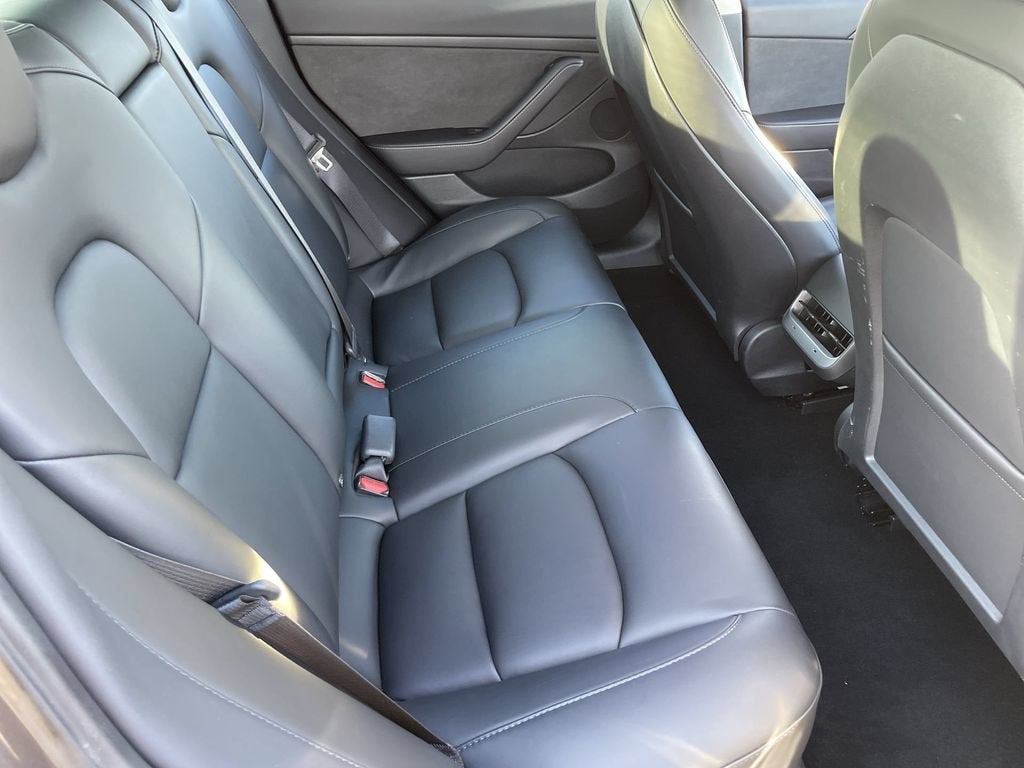 2023 Tesla Model 3 RWD