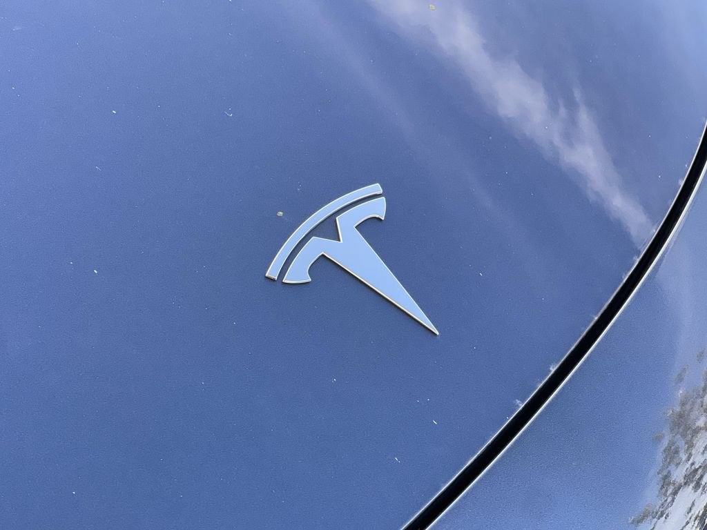 2023 Tesla Model 3 RWD