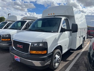 2025 GMC Savana Cutaway 3500 1WT