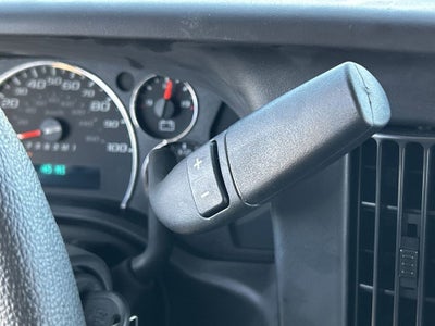 2025 GMC Savana Cutaway 3500 1WT