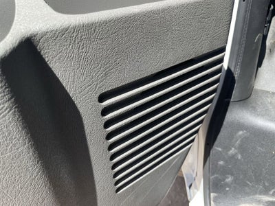 2025 GMC Savana Cutaway 3500 1WT