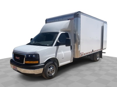 2025 GMC Savana Cutaway 3500 1WT