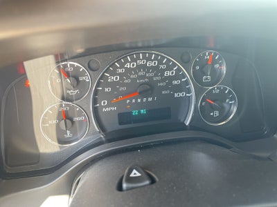 2025 GMC Savana Cutaway 3500 1WT