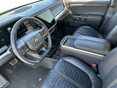 2023 Rivian R1S Adventure