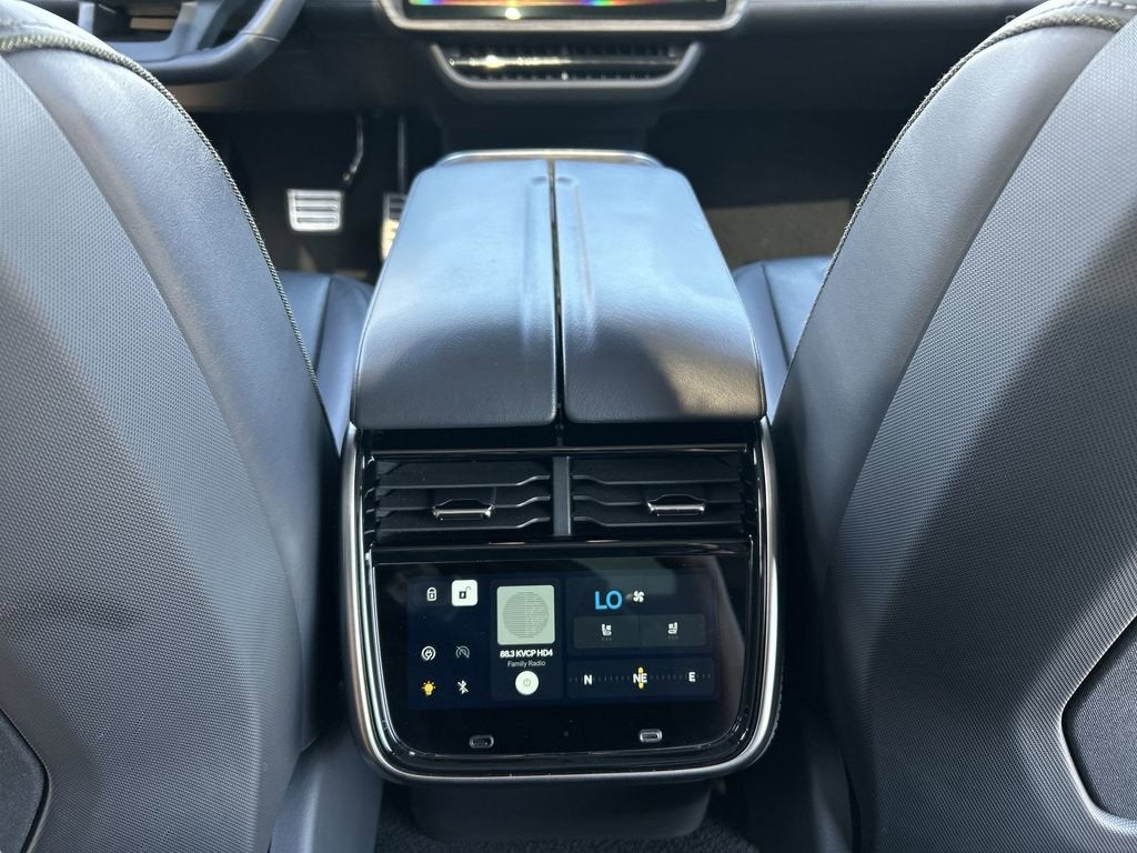 2023 Rivian R1S Adventure