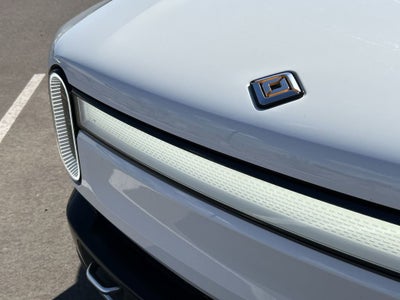 2023 Rivian R1S Adventure