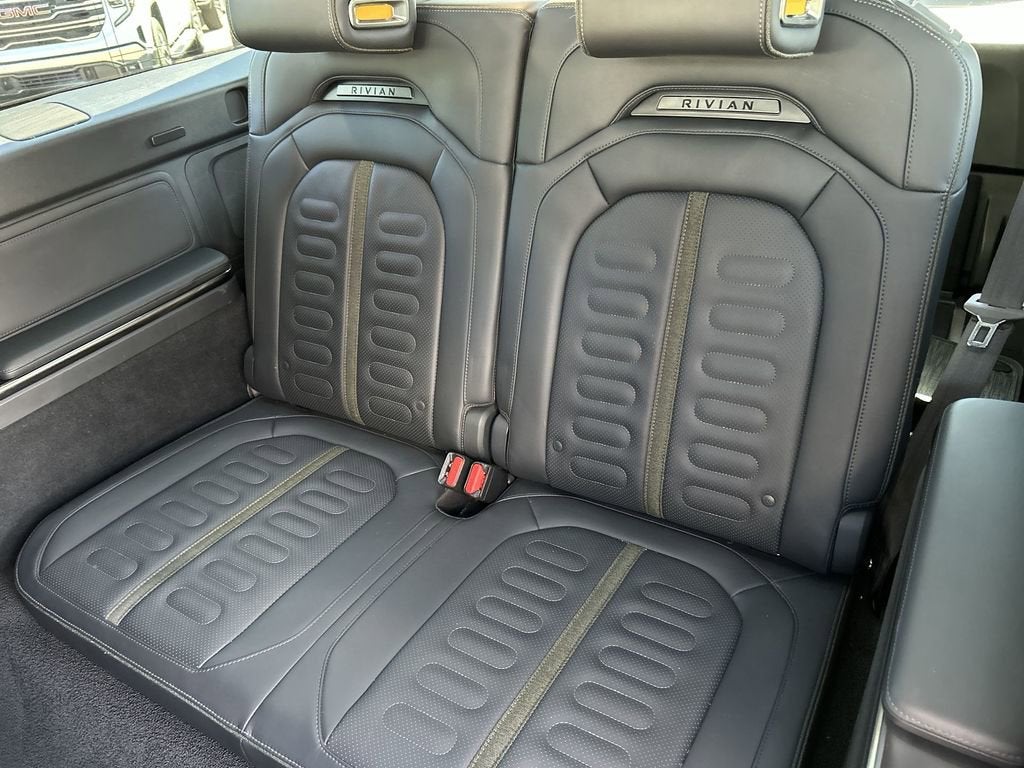 2023 Rivian R1S Adventure