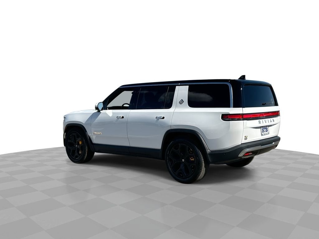 2023 Rivian R1S Adventure