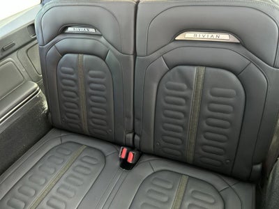 2023 RIVIAN R1S Adventure