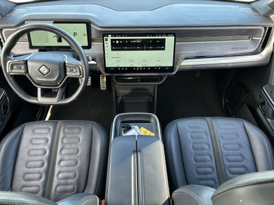 2023 RIVIAN R1S Adventure