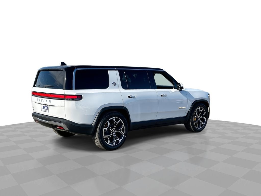 2023 RIVIAN R1S Adventure