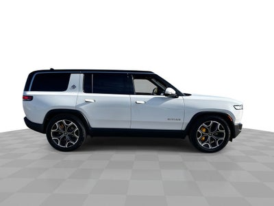 2023 RIVIAN R1S Adventure