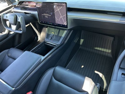 2023 Tesla Model X Plaid Tri Motor All-Wheel Drive