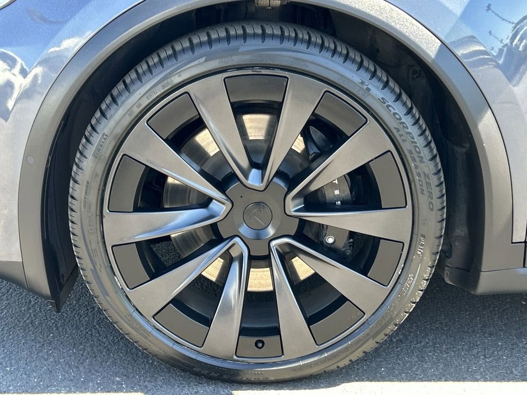 2023 Tesla Model X Plaid Tri Motor All-Wheel Drive