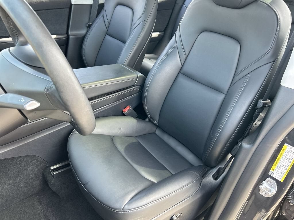 2025 Tesla Model Y Long Range