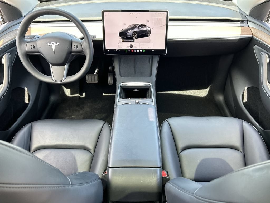2025 Tesla Model Y Long Range