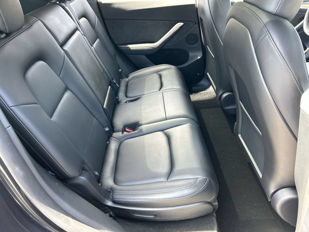 2025 Tesla Model Y Long Range