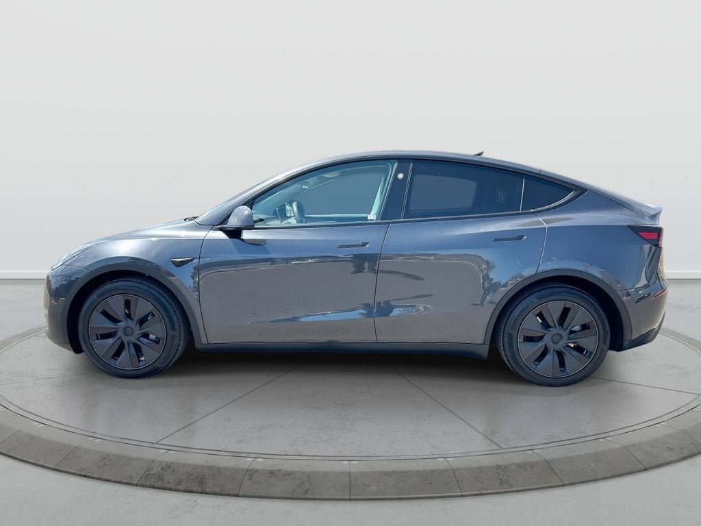 2025 Tesla Model Y Long Range