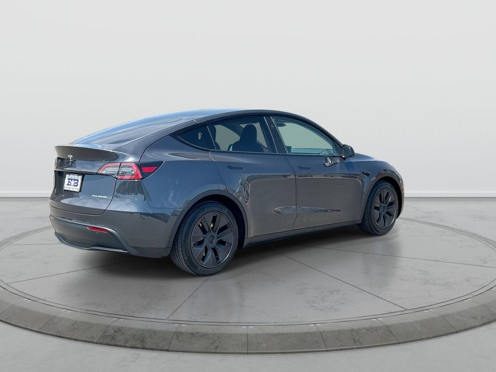 2025 Tesla Model Y Long Range
