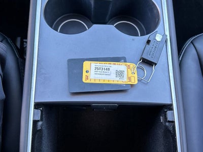 2023 Tesla Model Y RWD